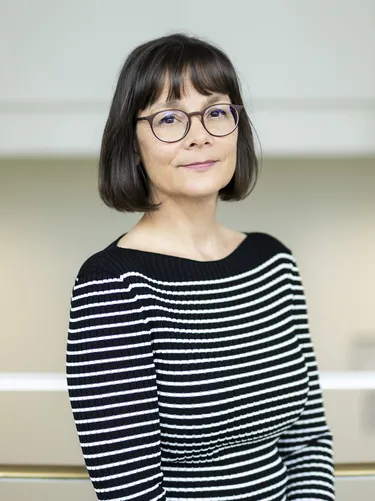 Vivien Arnold