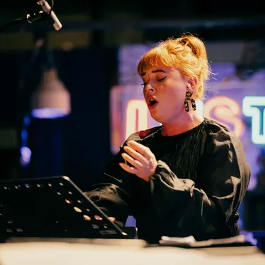 Impression 1. Blaues Konzert