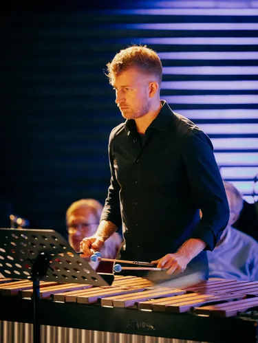 Impression 1. Blaues Konzert