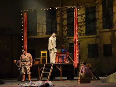 Impression Pagliacci