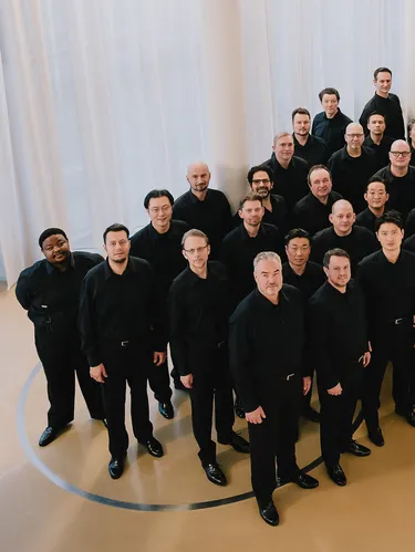  Herren des Chores der Hamburgischen Staatsoper