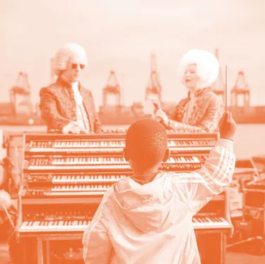 Visual: LAB Mozart