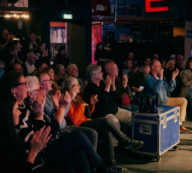 Impression 1. Blaues Konzert