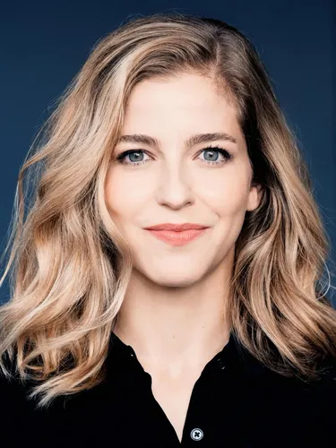 Karina Canella~~~kis