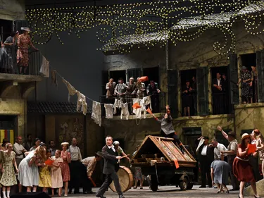 Impression Pagliacci