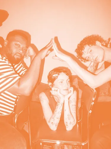 Visual: Click in - debatte