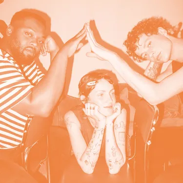 Visual: Click in - debatte