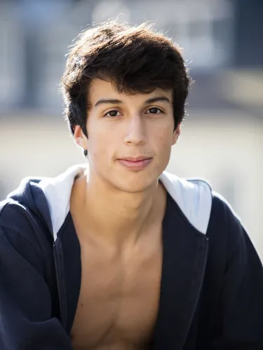 Portrait: Christopher Evans