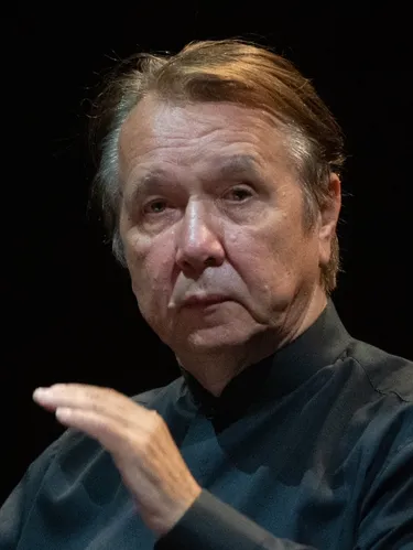 Portrait: Mikhail Pletnev