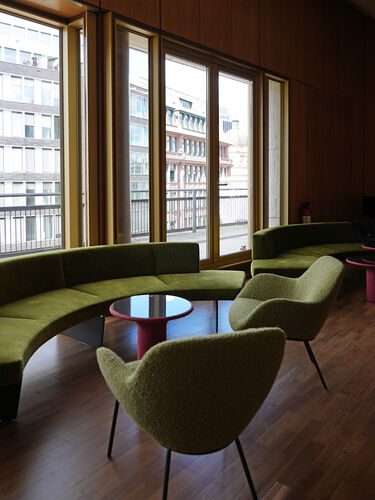 Stifter-Lounge (4. Rang)